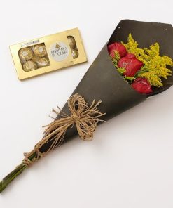 Ramalhete de Rosas Vermelhas Elegância + Ferrero Rocher 08 Und.