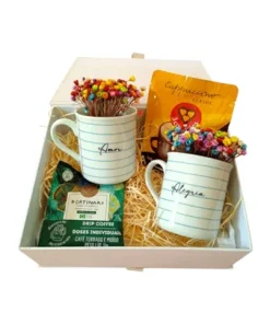 Cesta Canecas Amor&Alegria